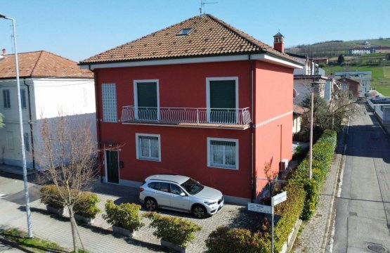 Vendita Villa Città Alba Piemonte
